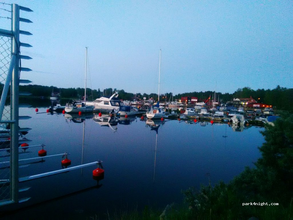 Grisslehamns Marina och Camping — foto