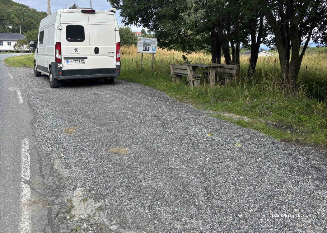 (8193) Rødøy - 20 Sekundær Fylkesveg 432 — foto 2