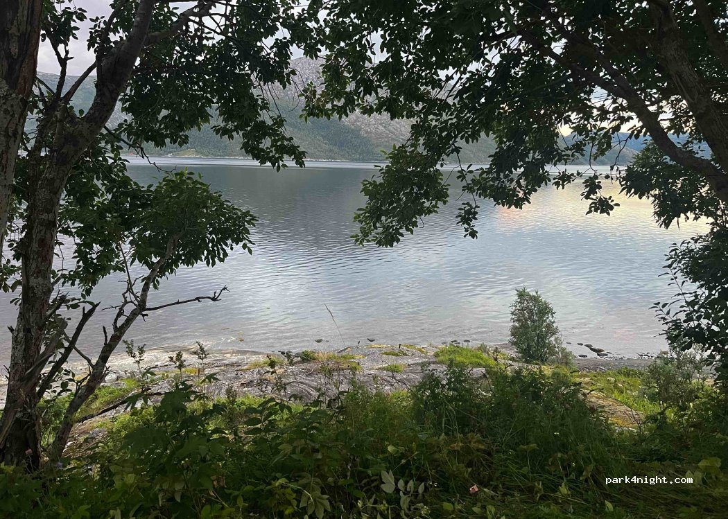 (8664) Mosjøen - 1643 Fjordvegen — foto