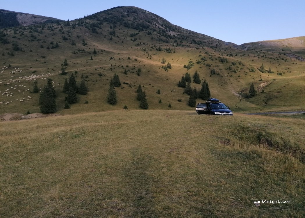 () Obârşia Lotrului - — foto 2