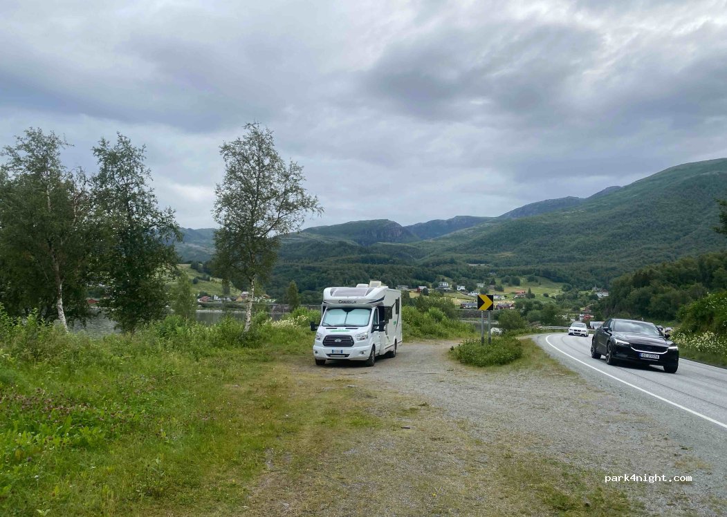 (8253) Rognan - 121 Saltdalsfjordveien — foto
