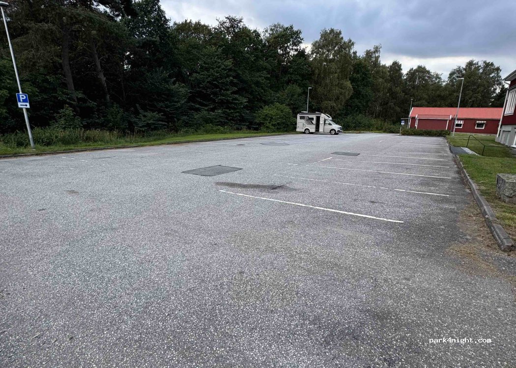 (457 31) Tanumshede - 8 Bygdegårdsplan — foto 2