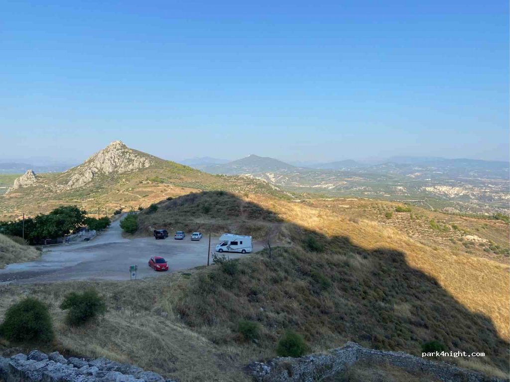 (200 07) Korinthos - Unnamed Road — foto