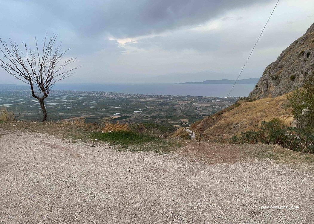 (200 07) Korinthos - Unnamed Road — foto 2