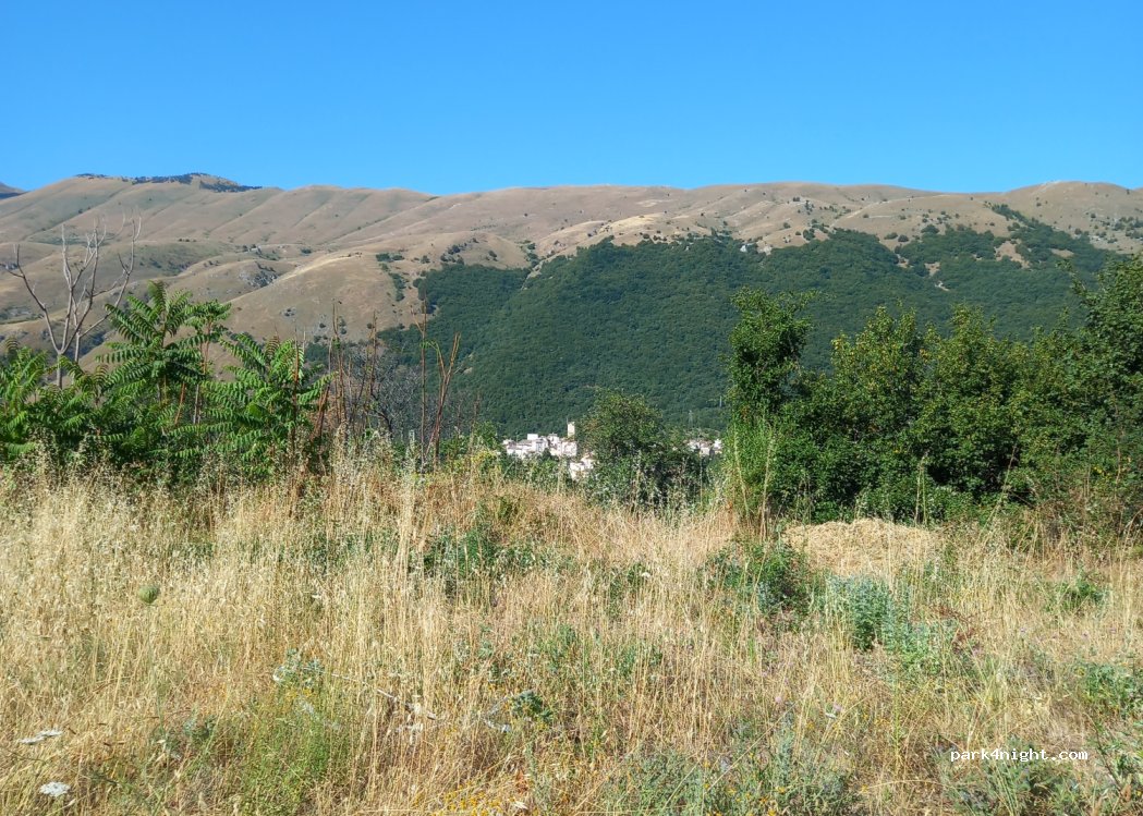 (67030) Cocullo - Via S. Maria in Campo — foto