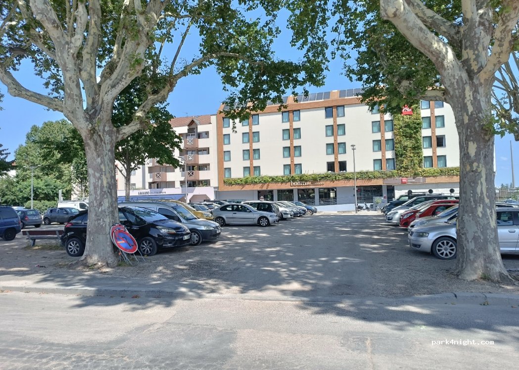 (69600) Oullins-Pierre-Bénite - 6 Rue Elisée Reclus — foto