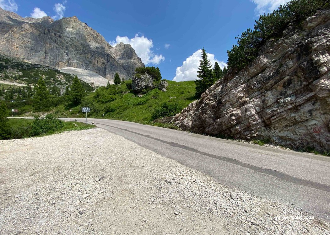 (32043) Cortina d'Ampezzo - SR48 — foto
