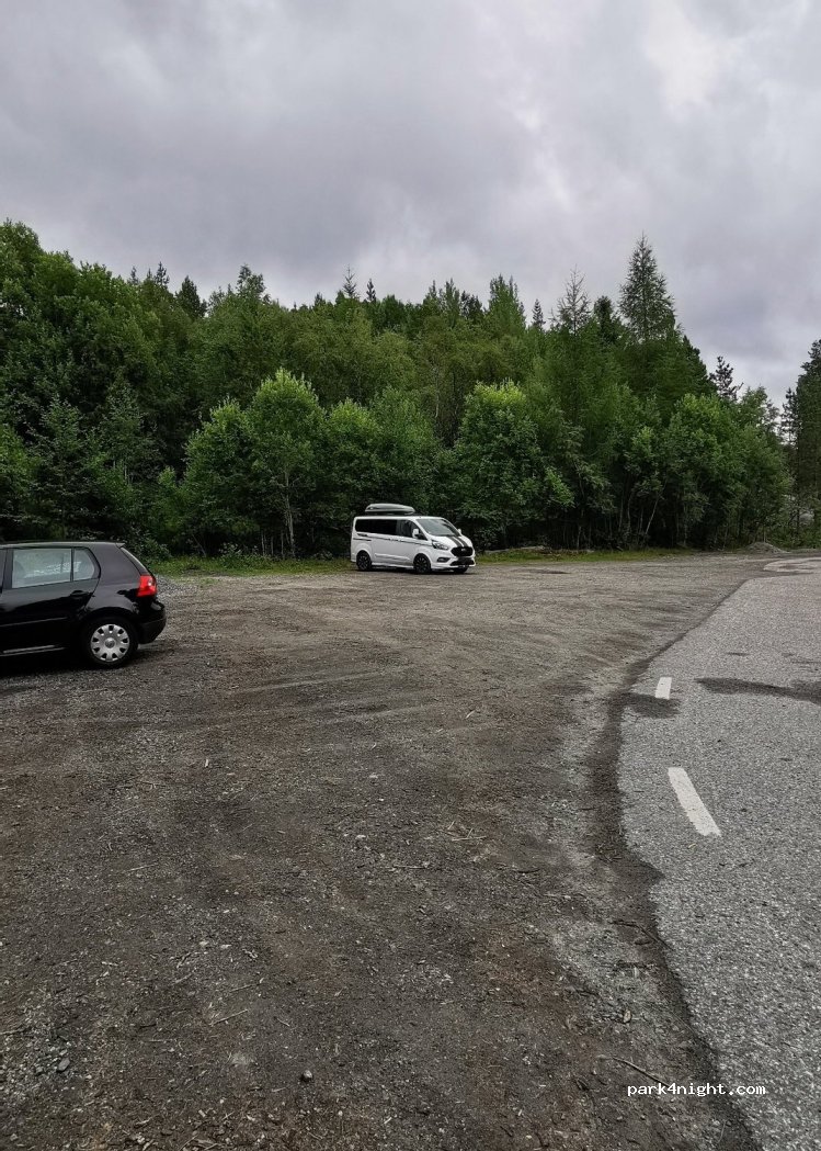 (6670) Øydegard - 1330 Tingvollvegen — foto