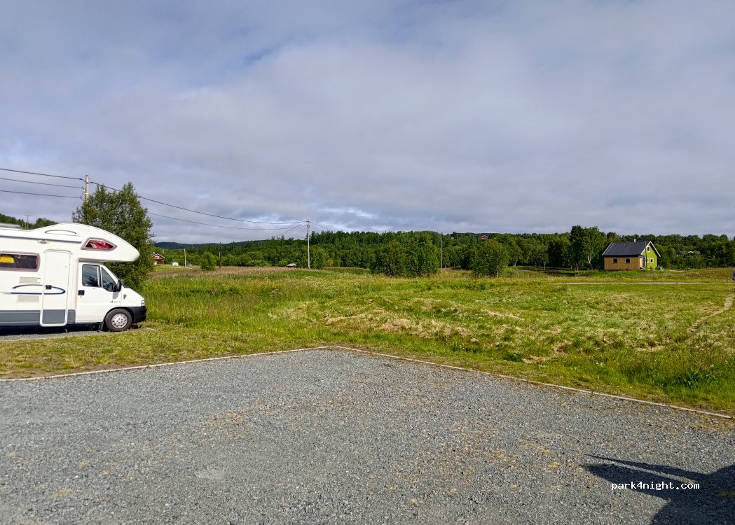 (9930) Skoltebyen - 3700 Neidenveien — foto 3