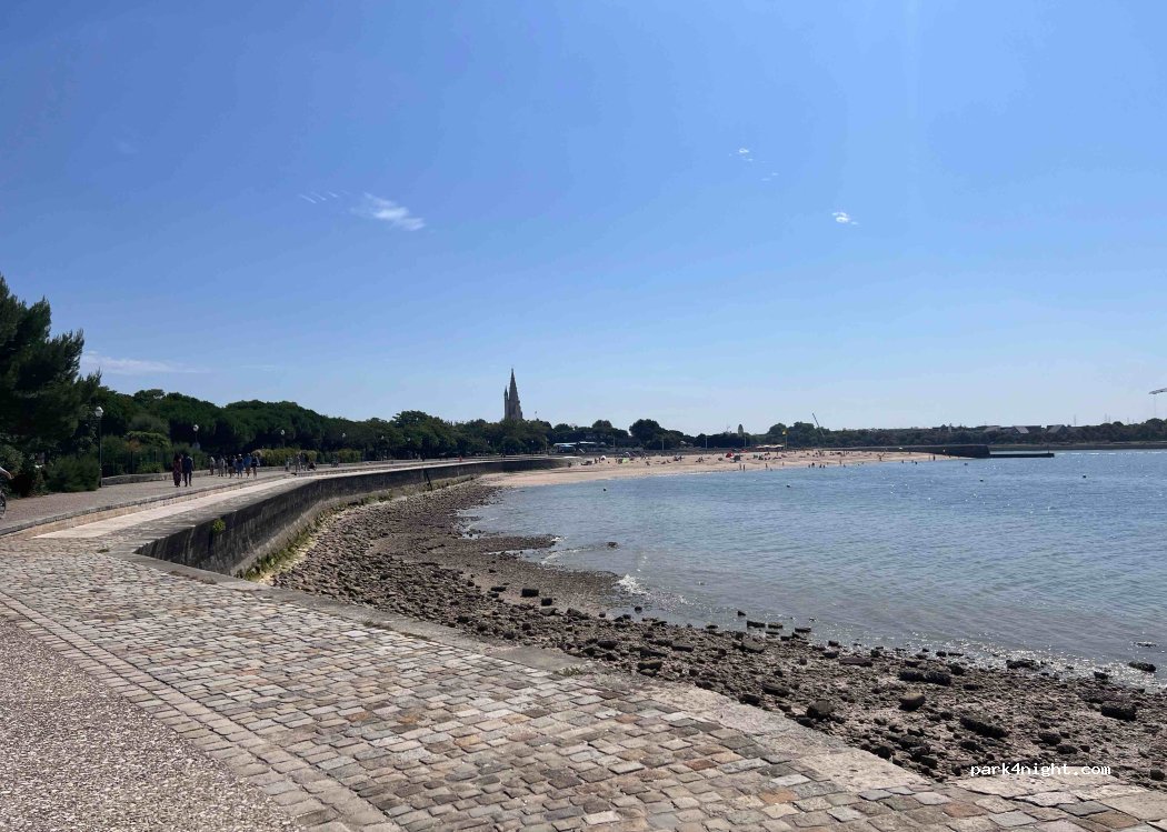 (17000) La Rochelle - 38 Allée du Mail — foto 2