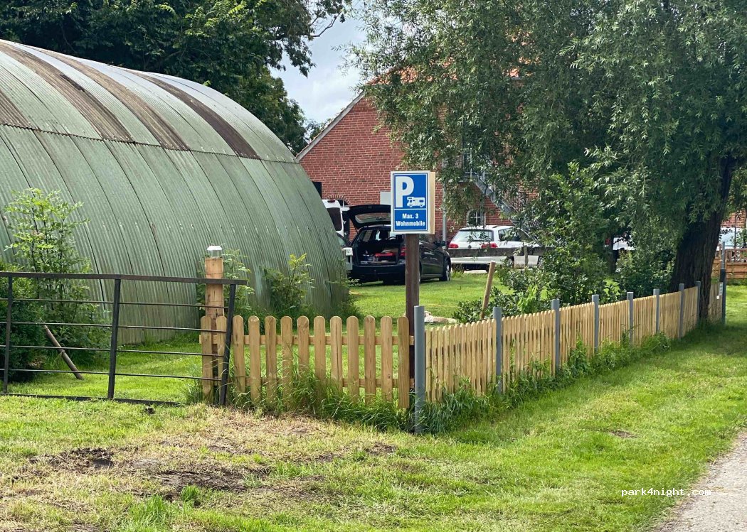 Wohnmobilstellplatz Hooksiel — foto