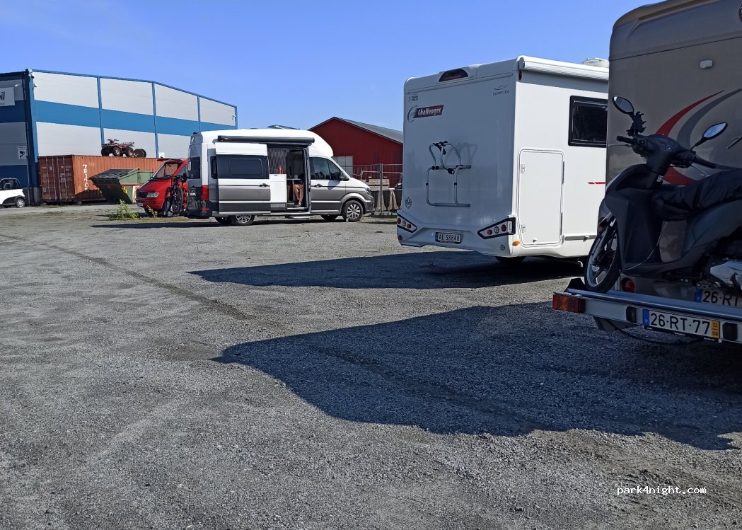 (4879) Grimstad - 4 Østerskogen — foto 2