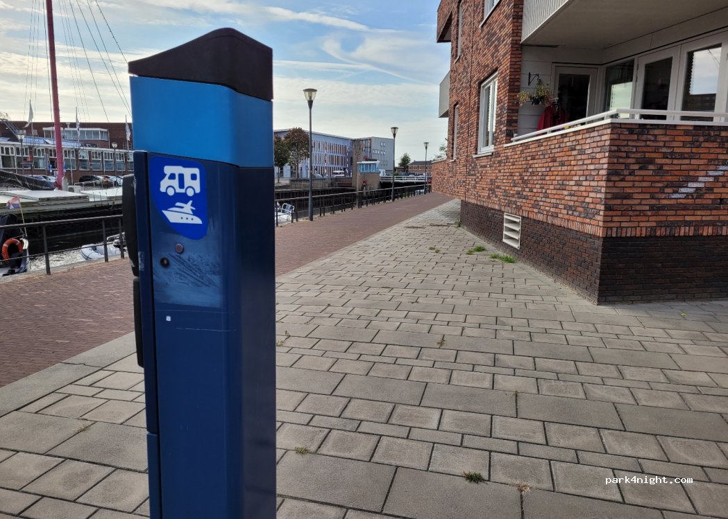Camperplaats Eemhaven Amersfoort — foto 3