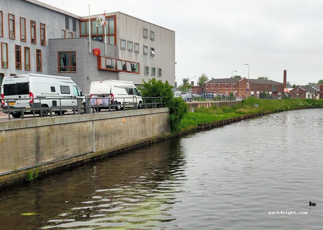 Camperplaats Eemhaven Amersfoort — foto 4