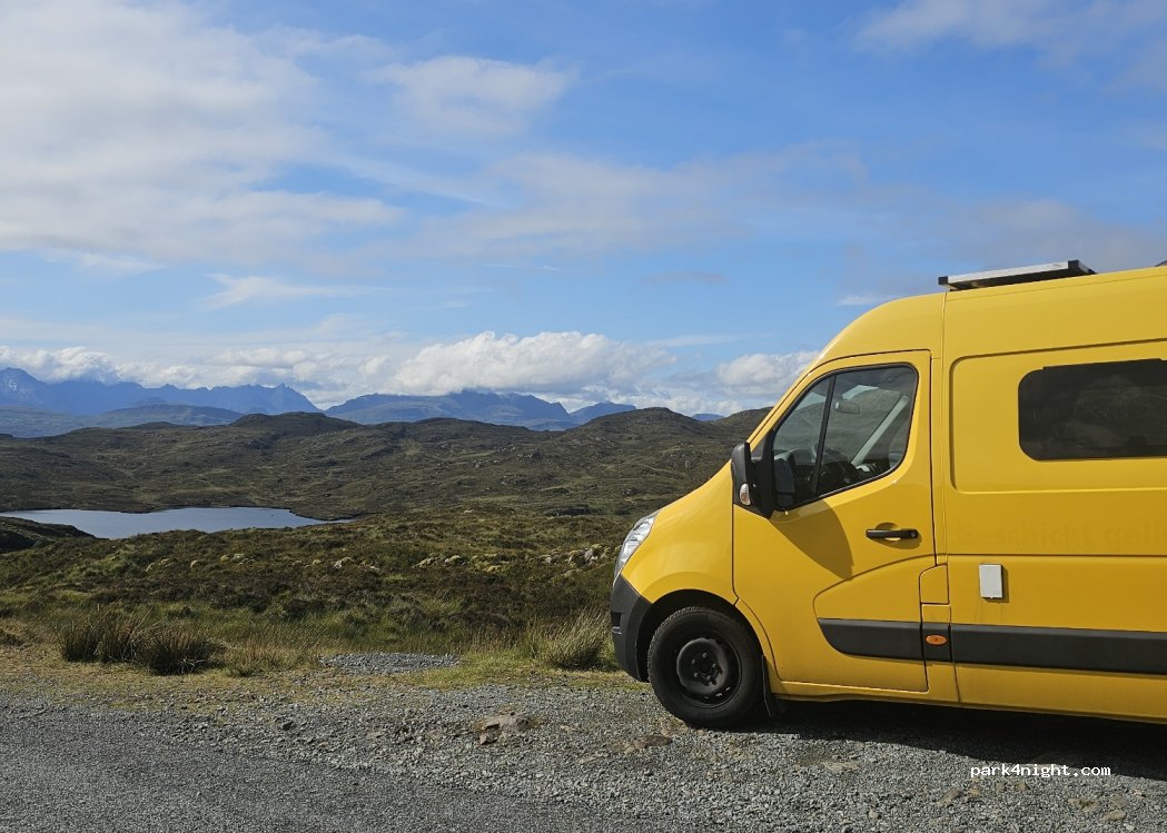 (IV46 8SB) Achnacloich - Unnamed road — foto