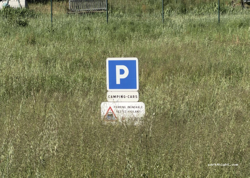 () Trébas - Unnamed Road — foto 2