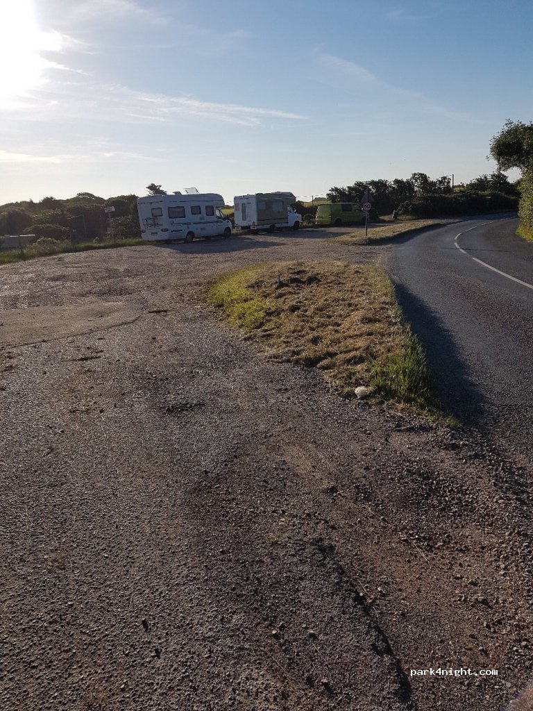 (SO41) Milford on Sea - B3058 — foto 2