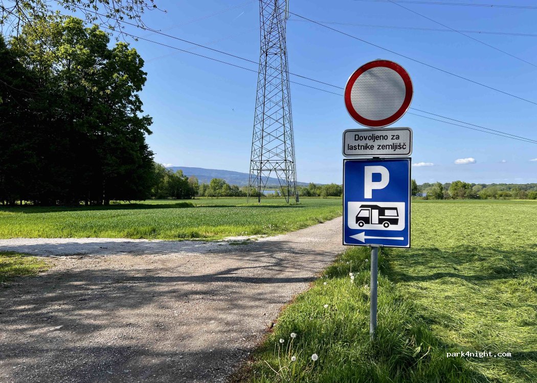 (2322) Majšperk - Unnamed Road — foto 3