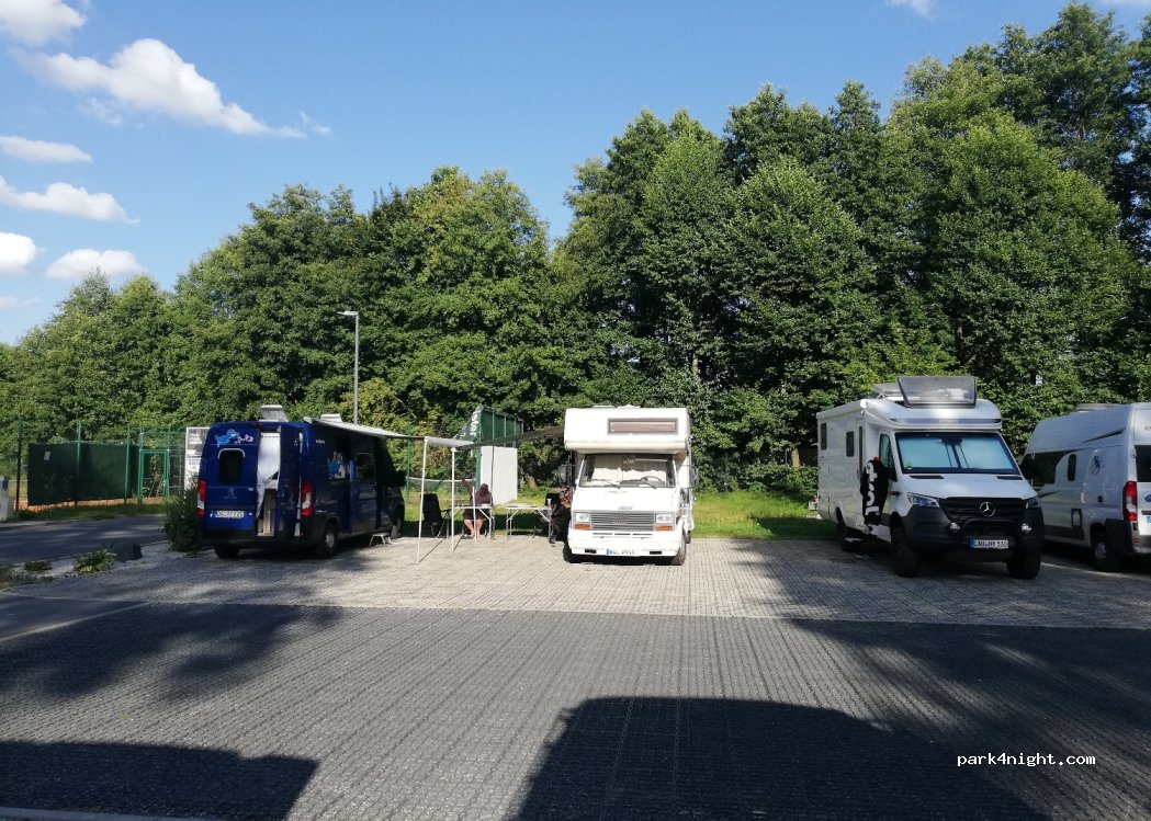 Wohnmobil-Stellplatz 1 Von-Kramm-Weg — foto 4