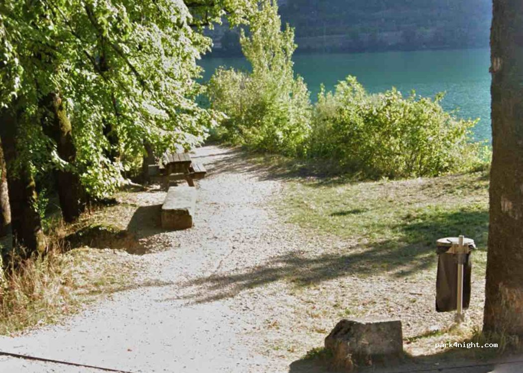 (01130) Nantua - 13 Route de la Cluse — foto