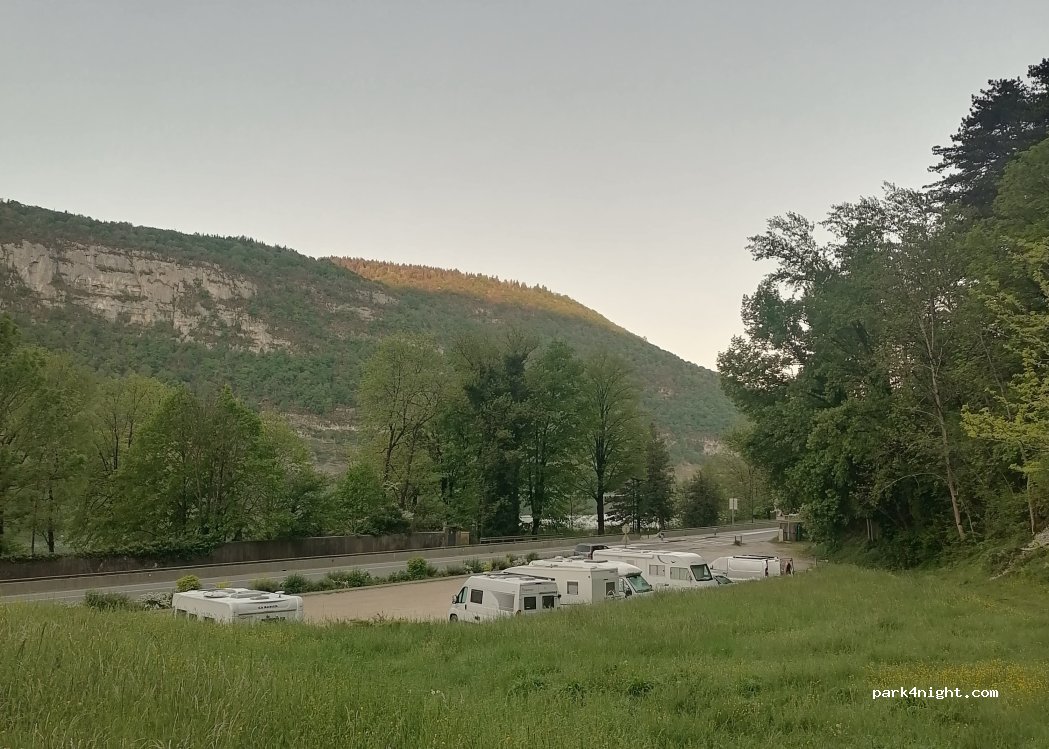 (01130) Nantua - 13 Route de la Cluse — foto 3