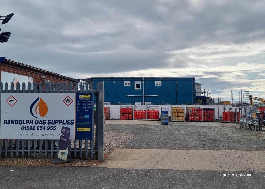 (KY1 2YY) Kirkcaldy - 1 Randolph Court — foto