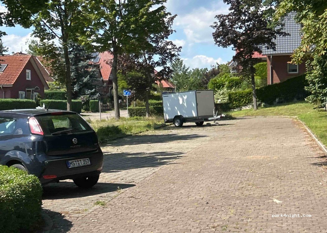 (17237) Userin - 8 Prälanker Weg — foto
