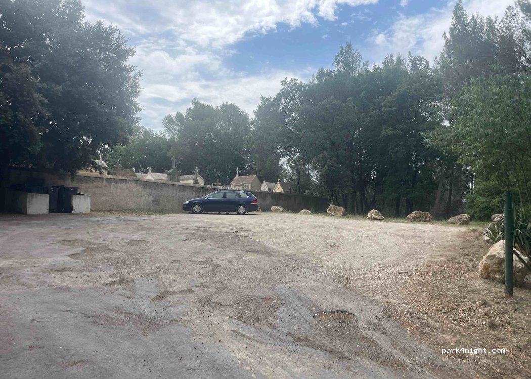 (13720) La Bouilladisse - 247 Avenue de la Sainte-Baume — foto