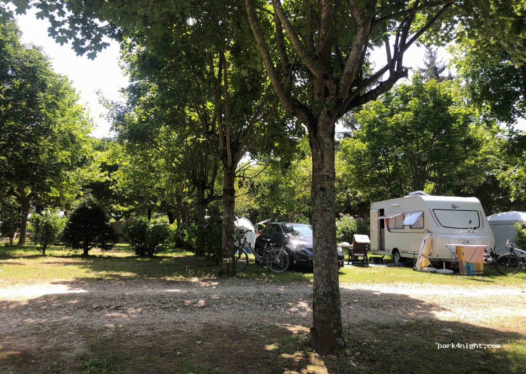 Camping des Charmilles — foto
