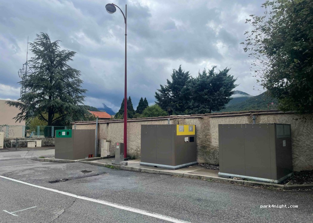 (04170) Saint-André-les-Alpes - Grand Rue — foto