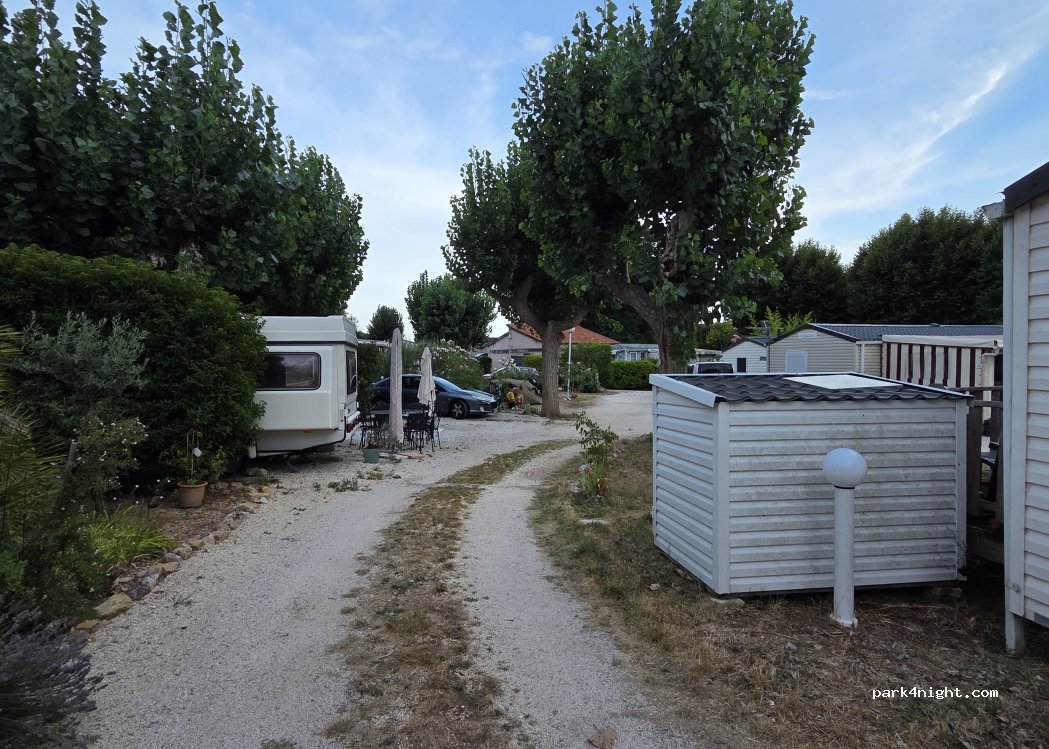 CAMPING MUNICIPAL DU LAC — foto 4