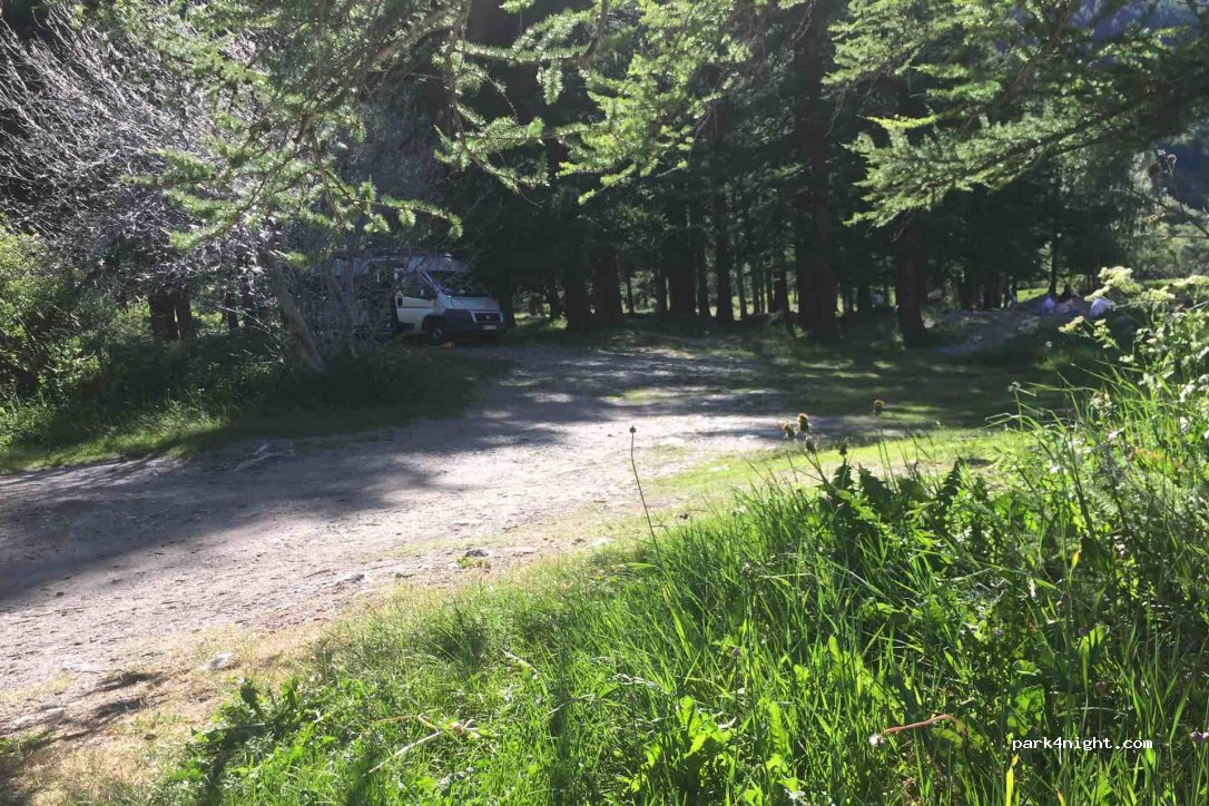 (05220) Le Monêtier-les-Bains - Les Boussardes — foto