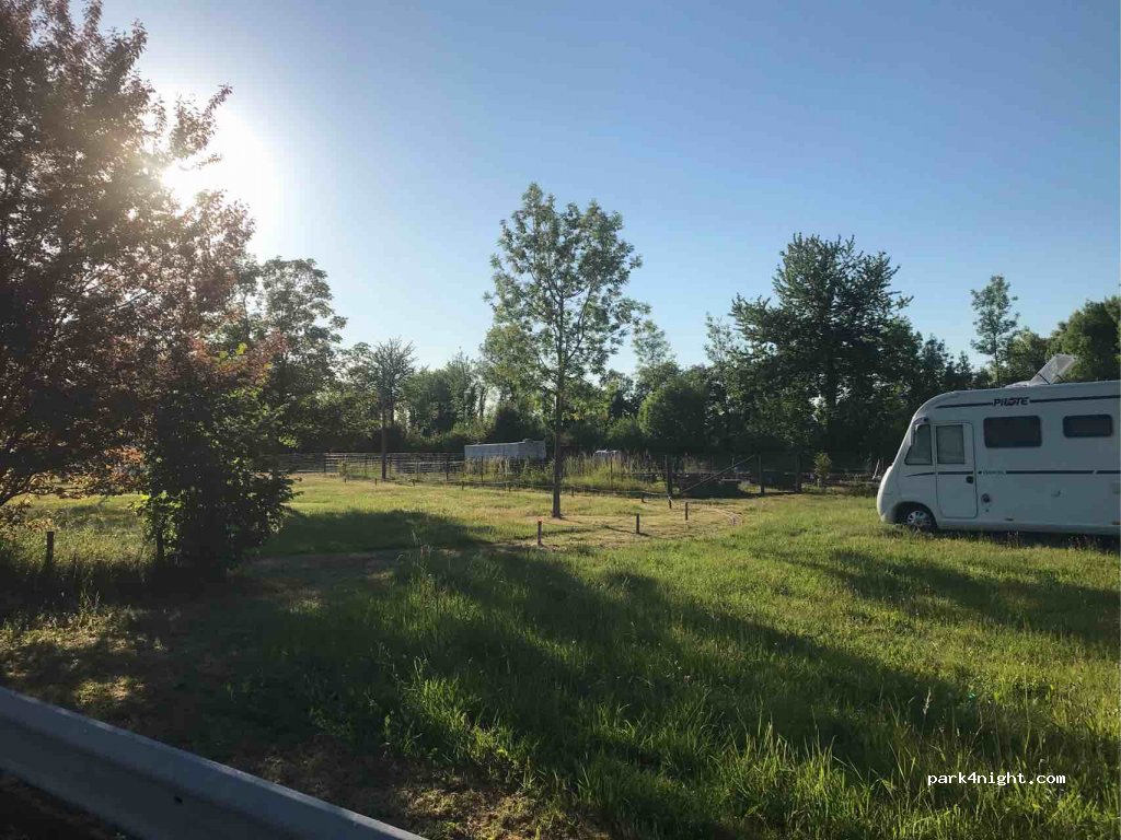 (80340) La Neuville-lès-Bray - Le Bas de la Montagne — foto 3