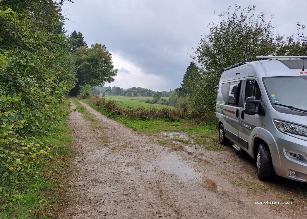 (01130) Le Poizat-Lalleyriat - D55 — foto 4