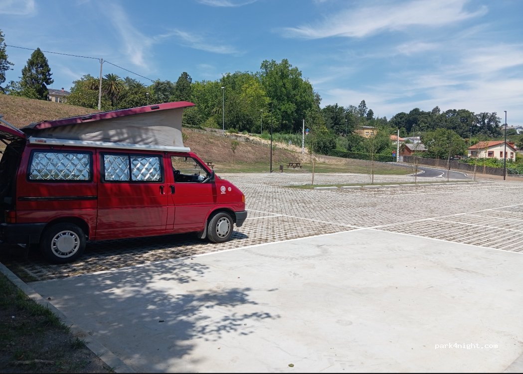 (15176) Oleiros - 1A Rúa Traballo — foto 4