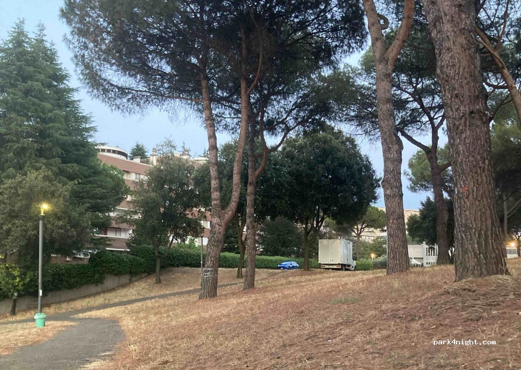 (00144) Roma - 96 Via Rocco Scotellaro — foto