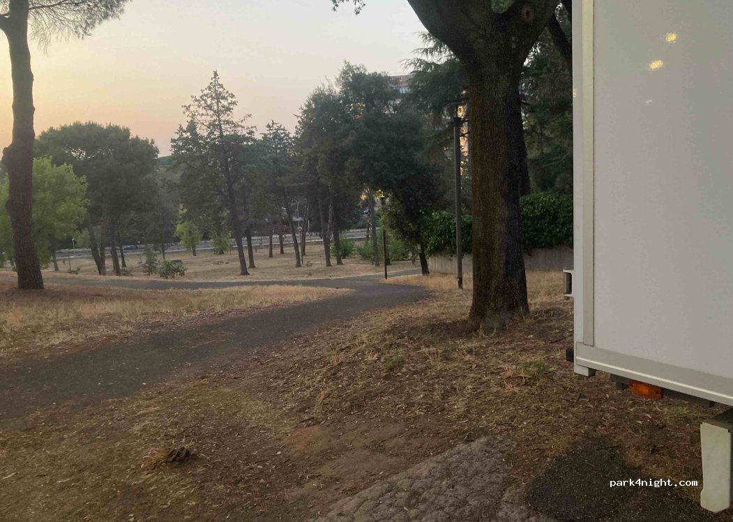 (00144) Roma - 96 Via Rocco Scotellaro — foto 2