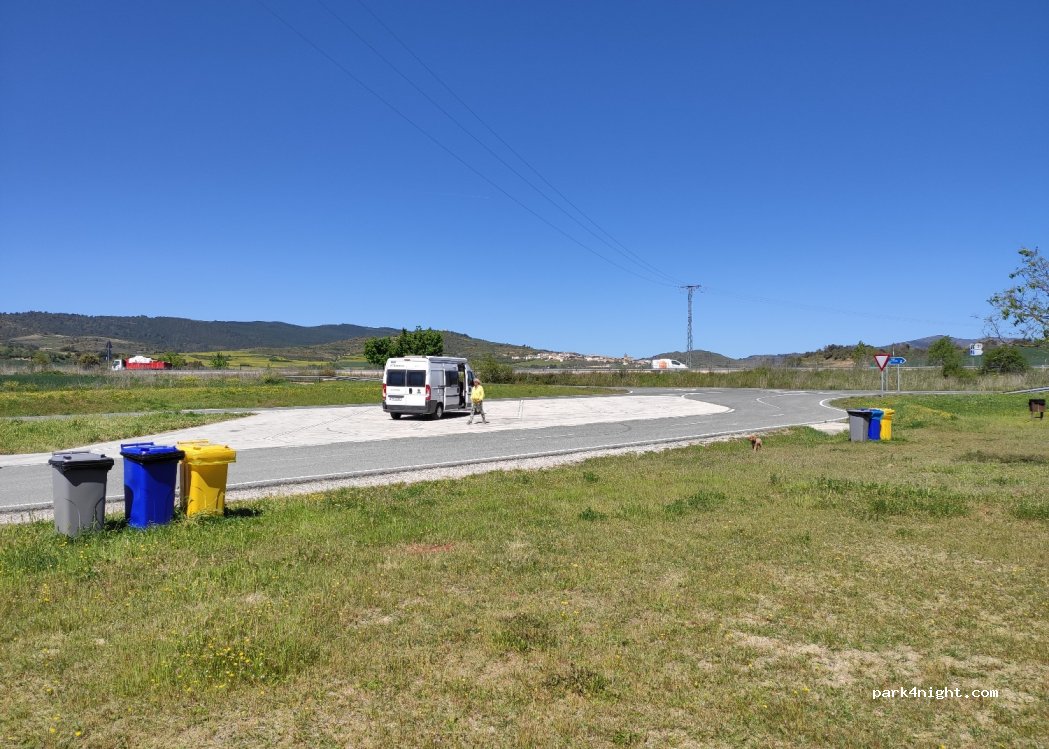(31100) Puente La Reina – Gares - — foto