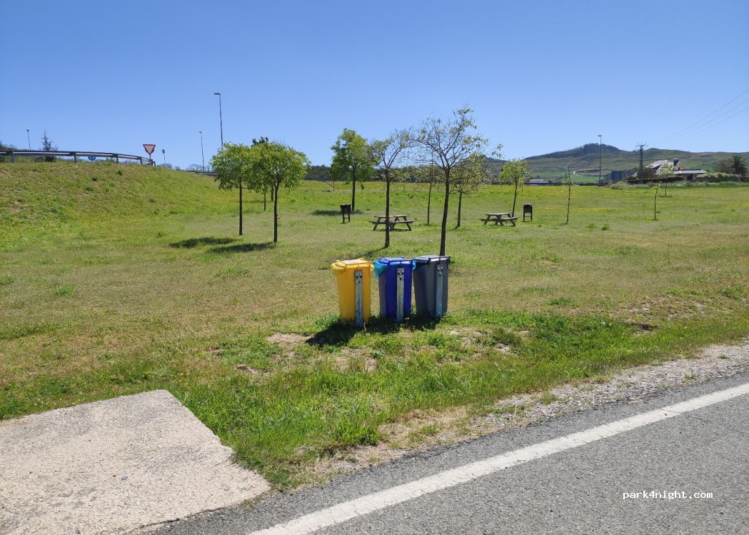 (31100) Puente La Reina – Gares - — foto 2