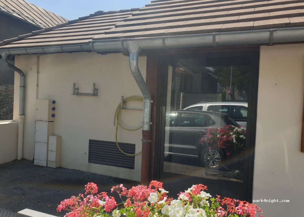 (05230) Chorges - 35 Grand Rue — foto