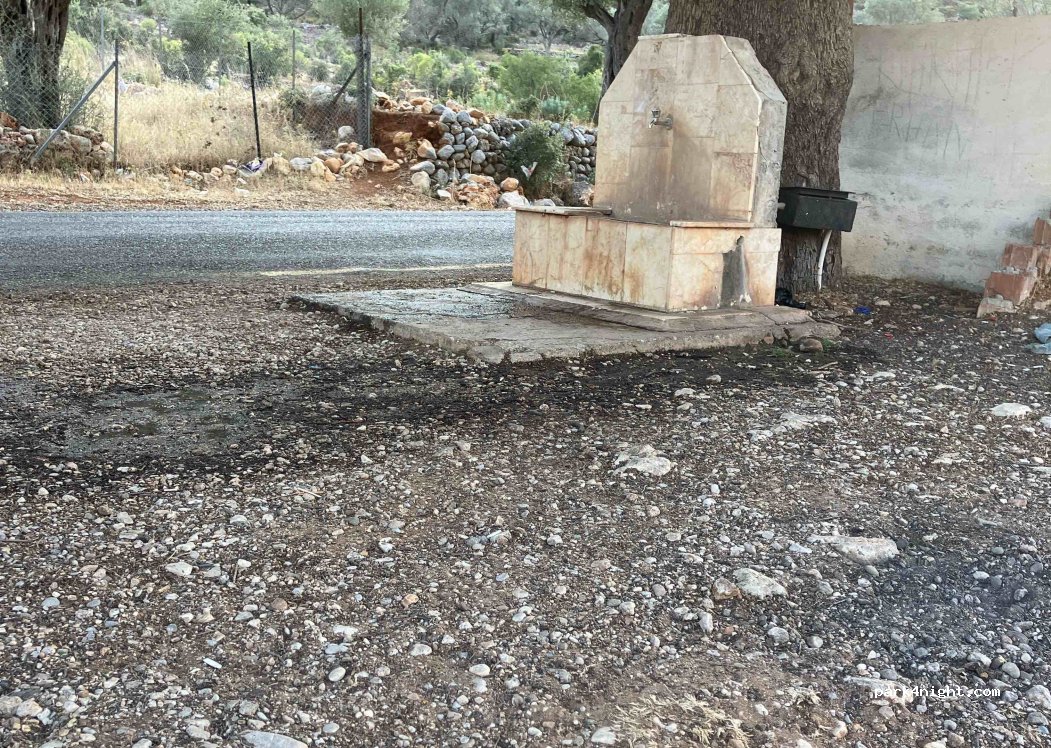 (48360) Seydikemer - Unnamed Road — foto