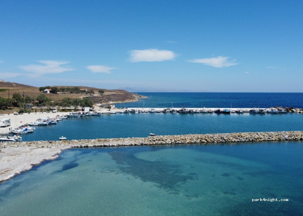 (814 01) Moudros - Unnamed Road — foto 2