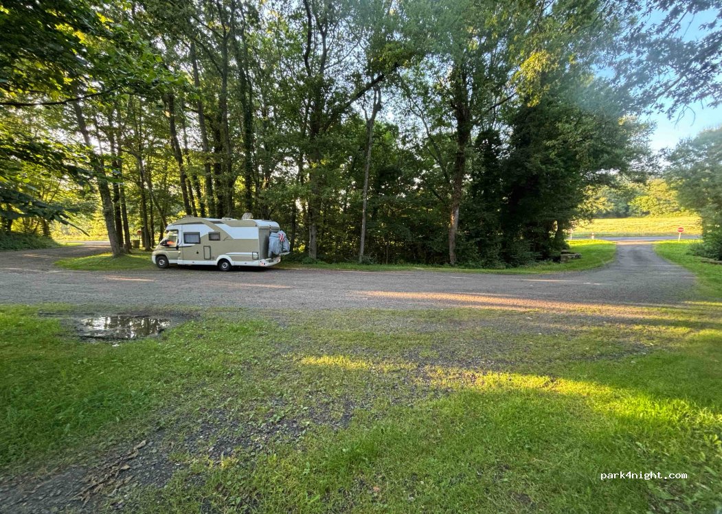 (63270) Pignols - Voie Romaine — foto 3