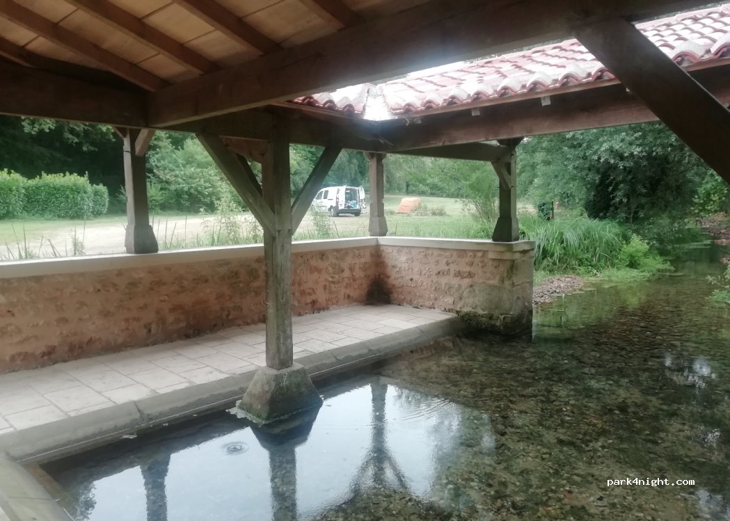 (86190) Quinçay - Moulin de Ringere — foto 2