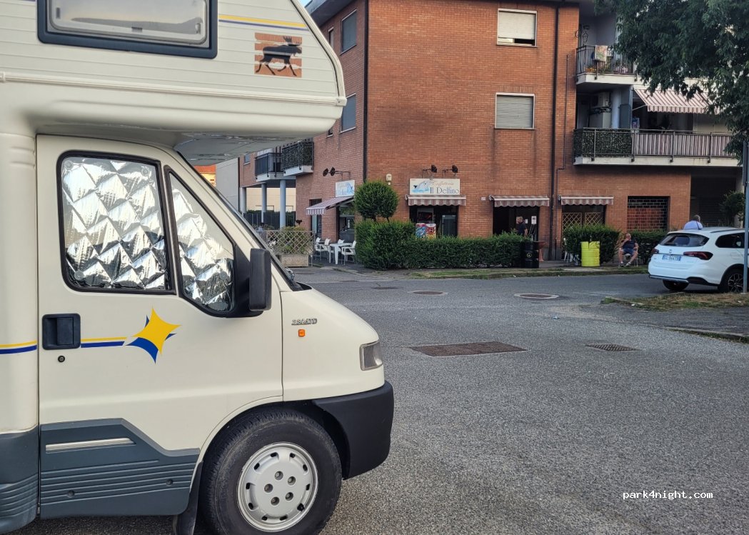 (10045) Piossasco - 42 Via Vittorio Alfieri — foto