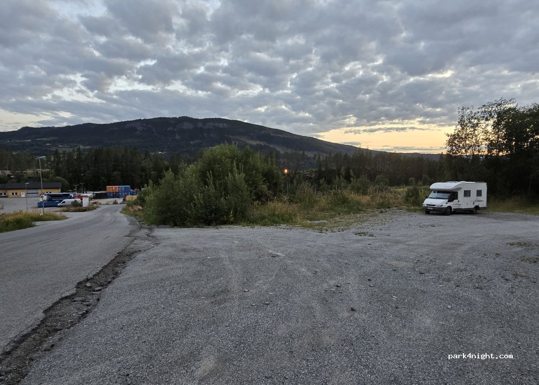 (2920) Leira i Valdres - 1 Oslovegen — foto 2