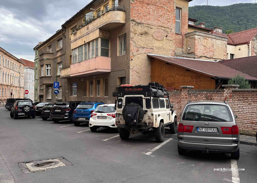 (500030) Brașov - 6 Strada Mihail Sadoveanu — foto