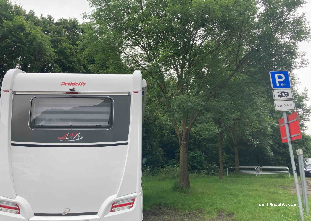 Wohnmobilstellplatz Dormagen | Am Rheintor — foto 4
