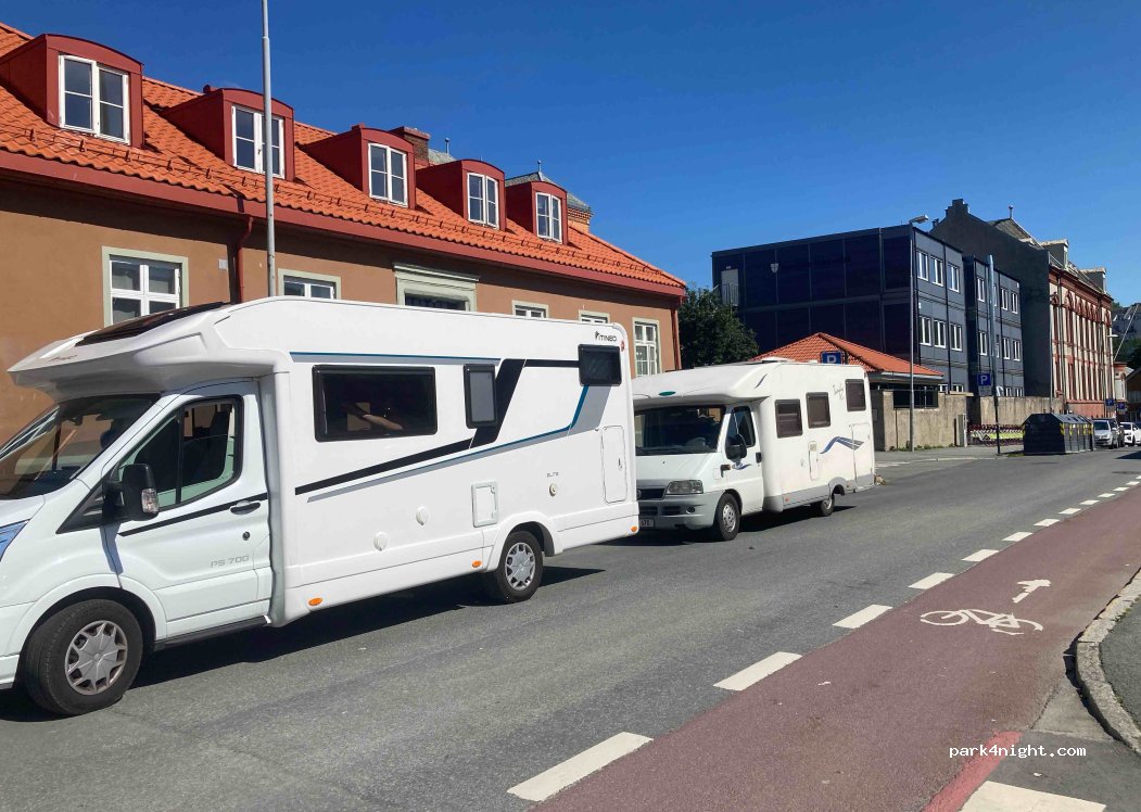 (7013) Trondheim - 2A Erling Skakkes gate — foto