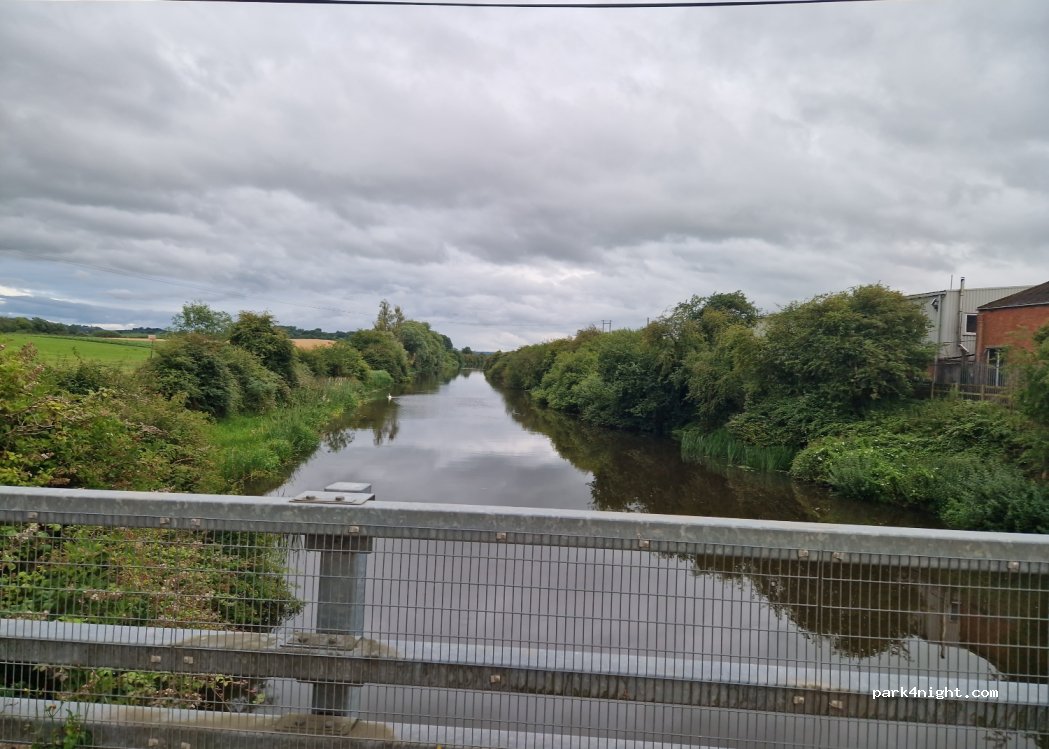 (TA7 8PZ) Bawdrip - 2 Bradney Lane — foto